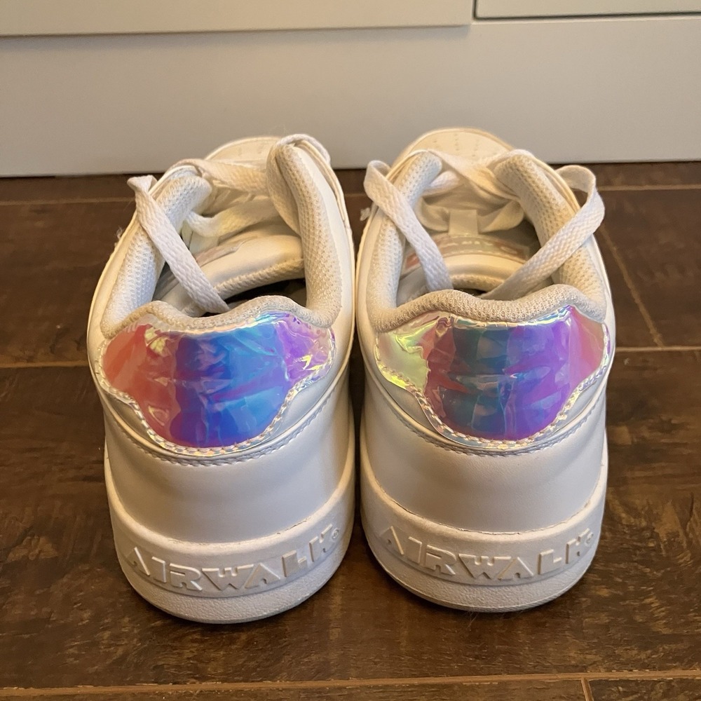 Airwalk Women's Size 6.5 M White Low Top Sneakers Iridescent Holographic Heel
